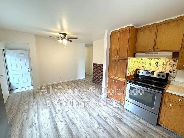 1515 Eagle View Dr — Photo 7