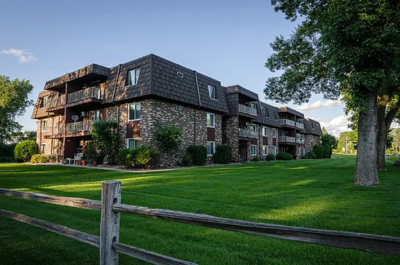 10100 Minnetonka Blvd — Photo 18