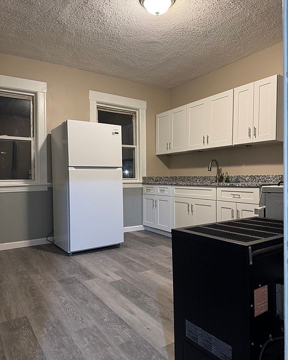 1st image of 6 Piedmont St