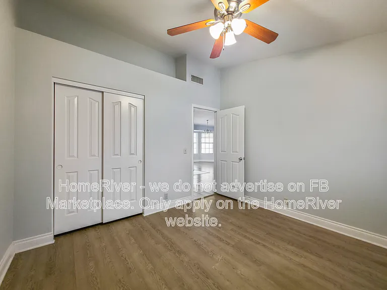 2 W Michelle Dr — Photo 20