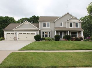 15251 Hardtke Dr, Lansing, MI 48906