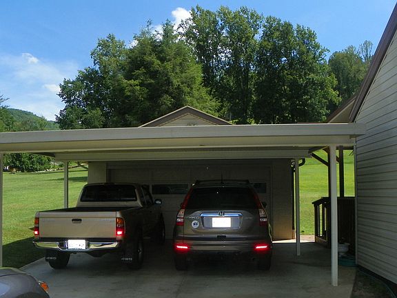 2 Car Garage w/ carport