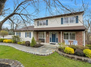 68 Walter Dr, Stony Pt, NY 10980