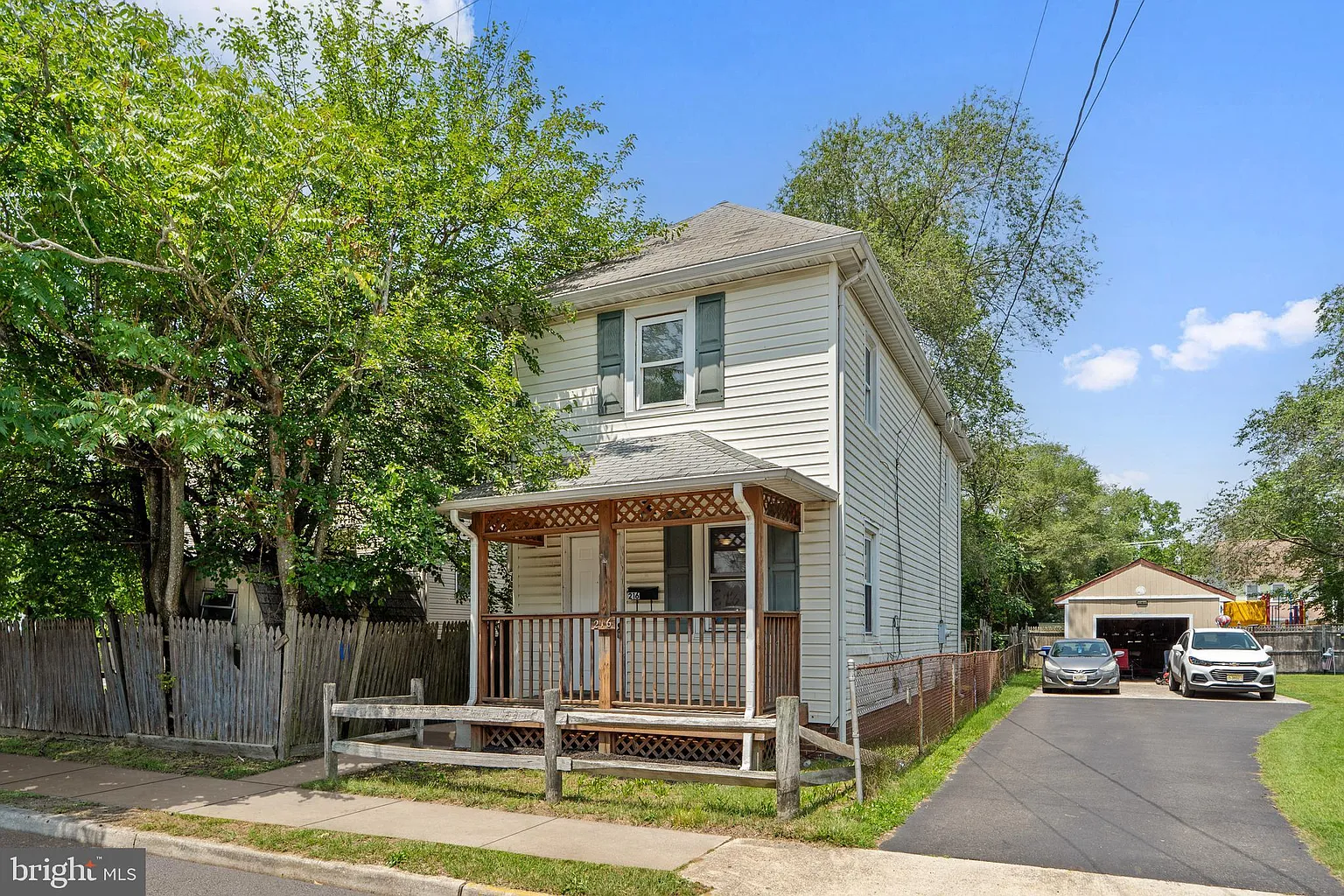 216 W McNeal St #W photo 1