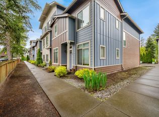 Pinnacle Townhomes, Lynnwood, WA 98037