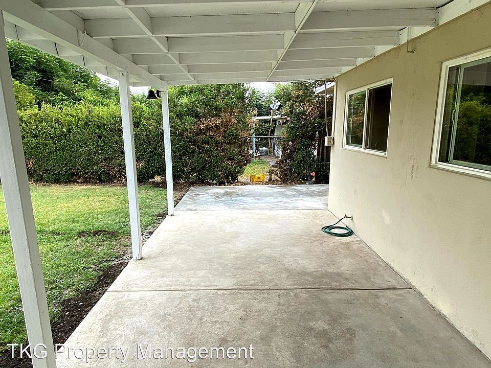 1st image of 1633 Larchwood Ave