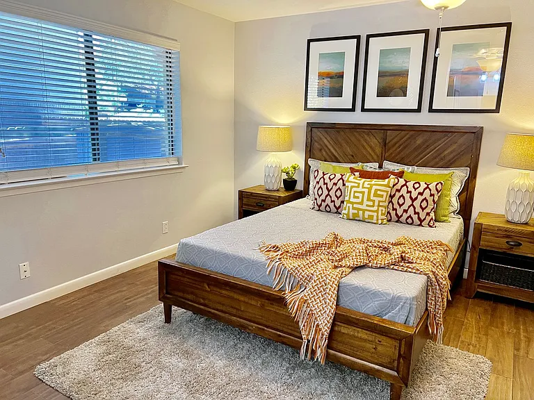 11409 Catalonia Dr — Photo 18