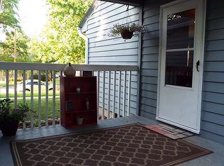 3733 SW Huntoon St, Topeka, KS 66604