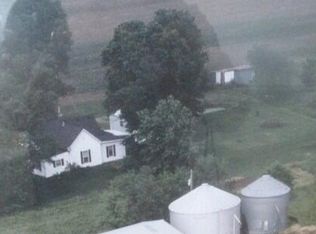 17750 N Route Z, Centralia, MO 65240