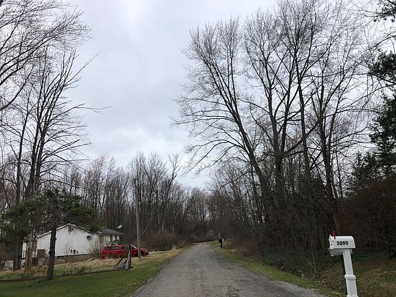 5th image of 3072 Youngstown Ave
