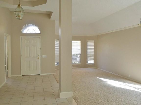 2nd image of 11395 Newberry Dr