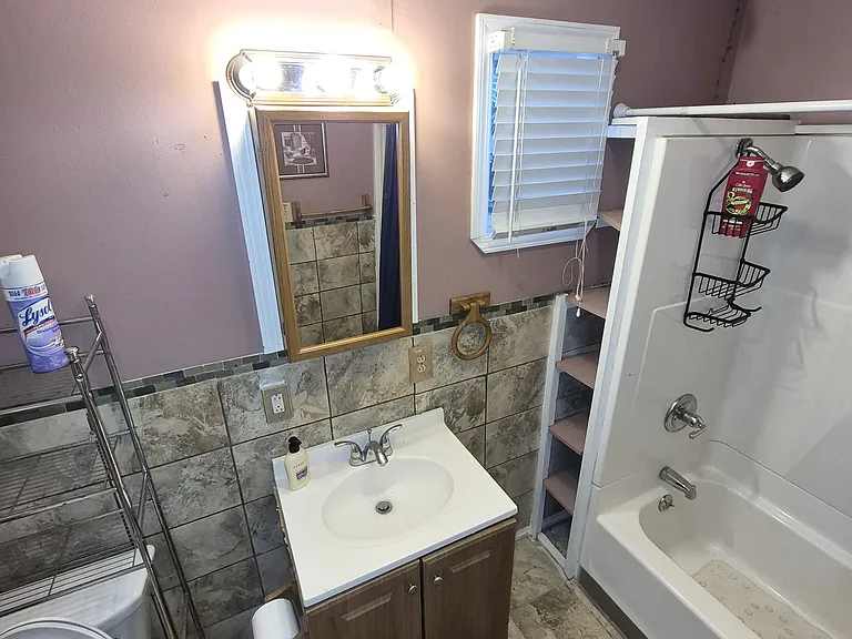 3840 Cypress St — Photo 8