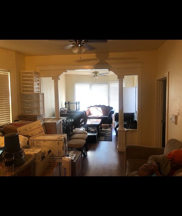 2nd image of 10743 S Indiana Ave