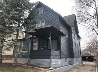 314 N Gifford St, Elgin, IL 60120