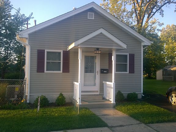 Front of House 4
