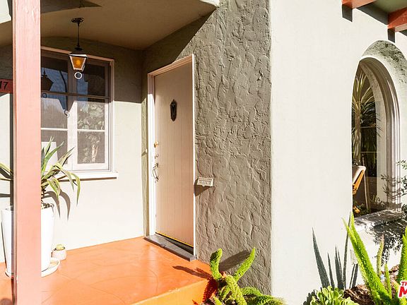 5th image of 4117 Edenhurst Ave