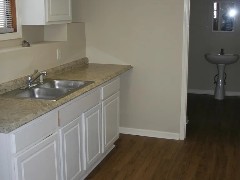 8005 Sumit Wood Dr NW — Photo 30