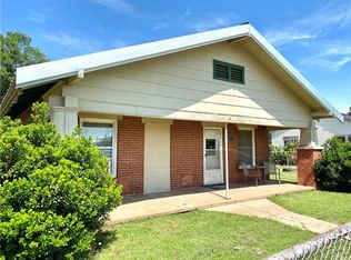 210 S 2nd St, Alex, OK 73002