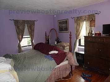 2nd image of 28 Brock St #7