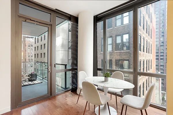 Sold by Compass | media 5