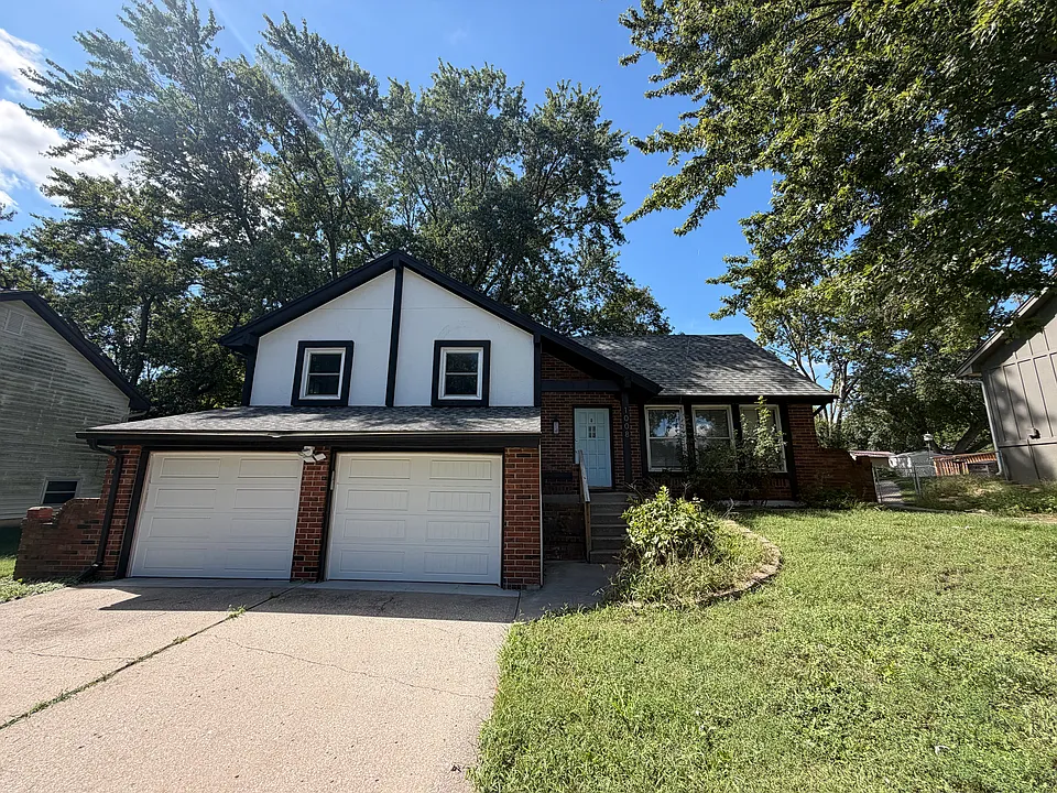 1008 Dunwich Dr