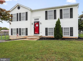 15908 Rhododendron Dr, Hagerstown, MD 21740