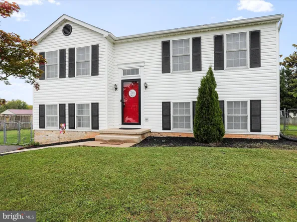 15908 Rhododendron Dr, Hagerstown, MD 21740
