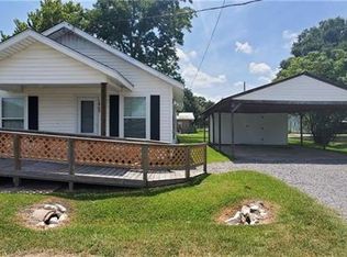 1403 Lafargue St, Sulphur, LA 70663