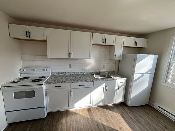 2nd image of 3676 Orrstown Rd
