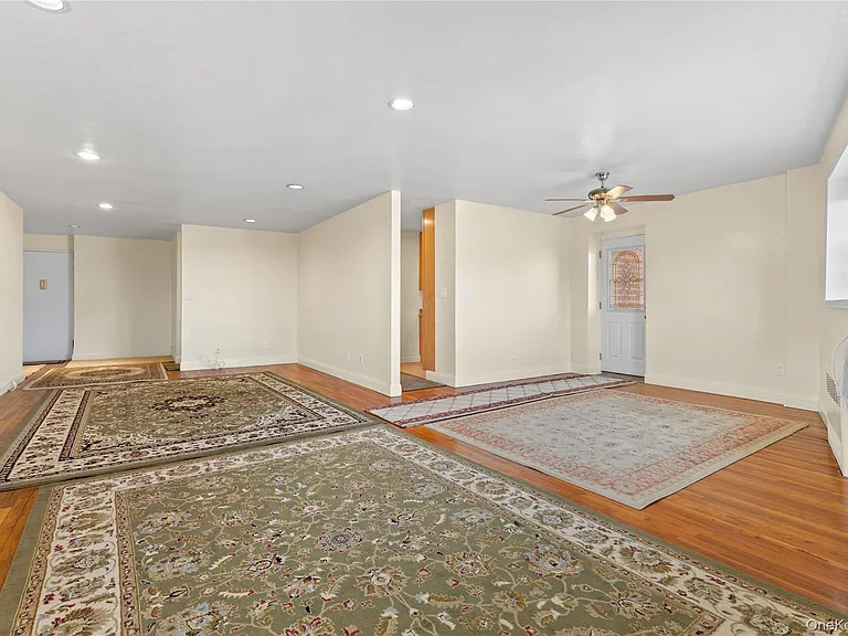 750 Shore Rd #2G — Photo 15