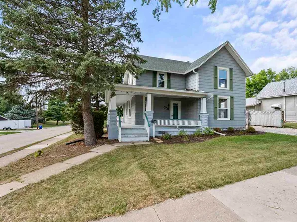 703 N Avenue B, Washington, IA 52353