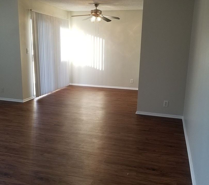 2nd image of 24969 Walnut St APT 202