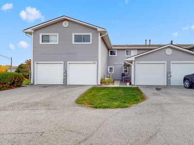 17533 W Walnut Ln, Gurnee, IL, 60031