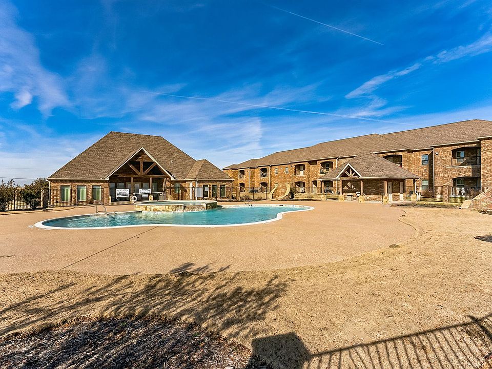2nd image of 301 County Road 207 Unit 1112