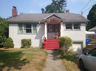 4622 SW Frontenac St, Seattle, WA 98136