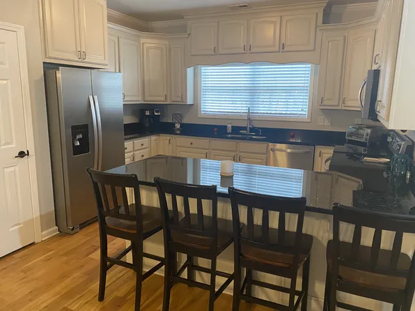 500 Port Laz Ln #1, Eatonton, GA 31024