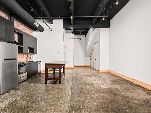 255 18th Street image 1 of 30