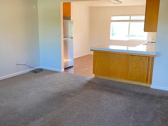 4th image of 784 Wesley Ave APT 4