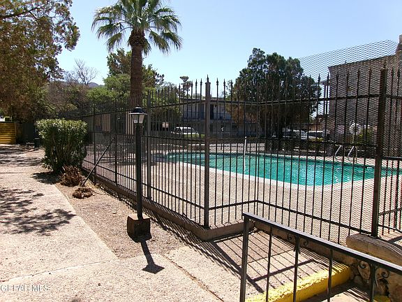 3rd image of 6700 Escondido Dr APT F4
