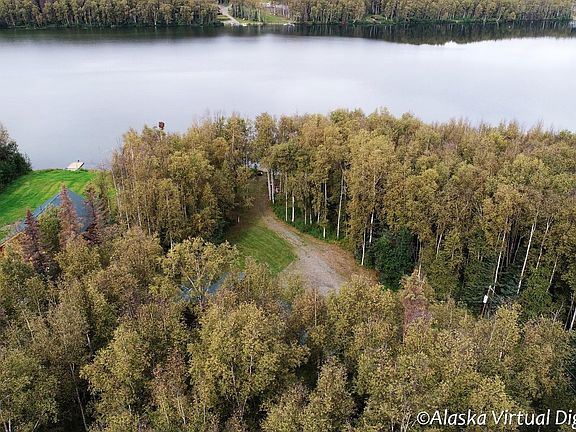 5th image of 3410 N Paradise Ln