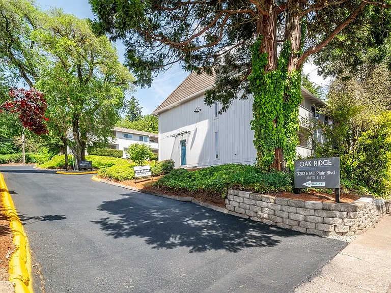 3202 E Mill Plain Blvd — Photo 12