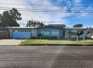 2485 State St, North Bend, OR 97459