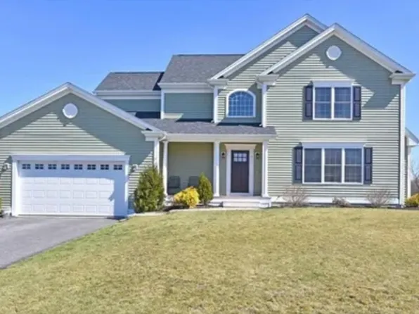 7 Morgans Way, Swansea, MA 02777