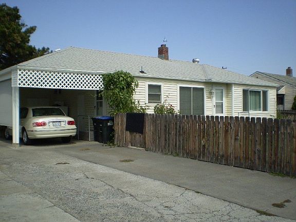 3rd image of 144 W Northshore Dr