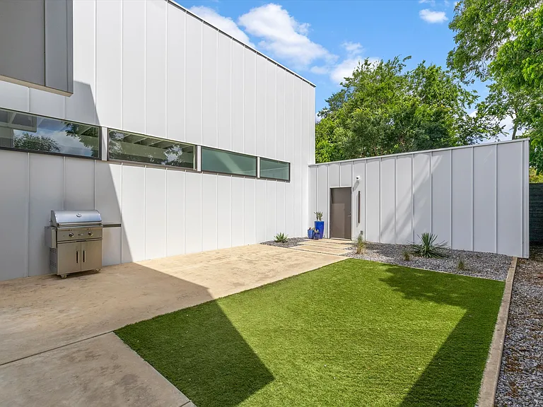 4322 Deere St — Photo 19