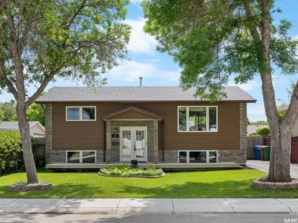 10 Bastedo CRESCENT, Regina, SK S4T 6X9