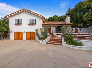 2437 Stokes Canyon Rd, Calabasas, CA 91302