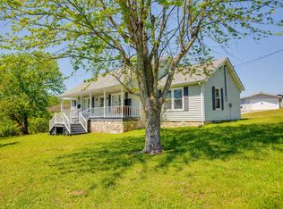 305 Serenity Ln, Readyville, TN 37149