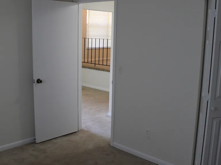 15808 Spring Crest Cir — Photo 14