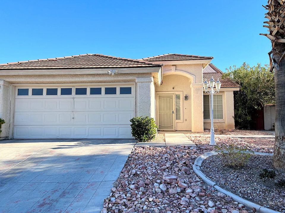 1st image of 1700 Delaney Creek Ln